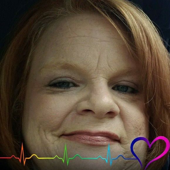 Meet your Posher, Joanne - Picture 1 of 1